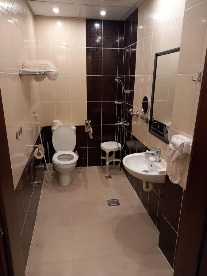 Al Ayniah Hotel Medina ภายนอก รูปภาพ